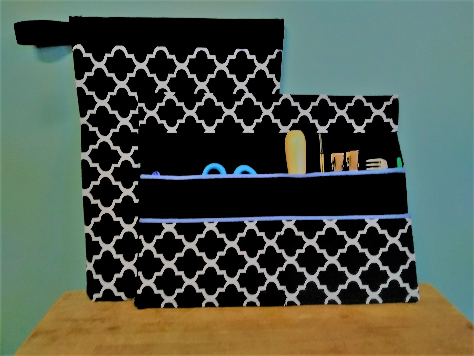 horse mane braiding kit with storage bag