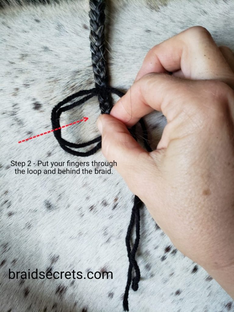 Braided Horse Manes: Tie braid off with a slip knot.